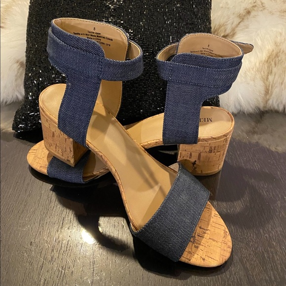 Beautiful Sandal DEMIN ✨ Ankle strap✨ Used only once, no defects, no damage - Picture 6 of 16